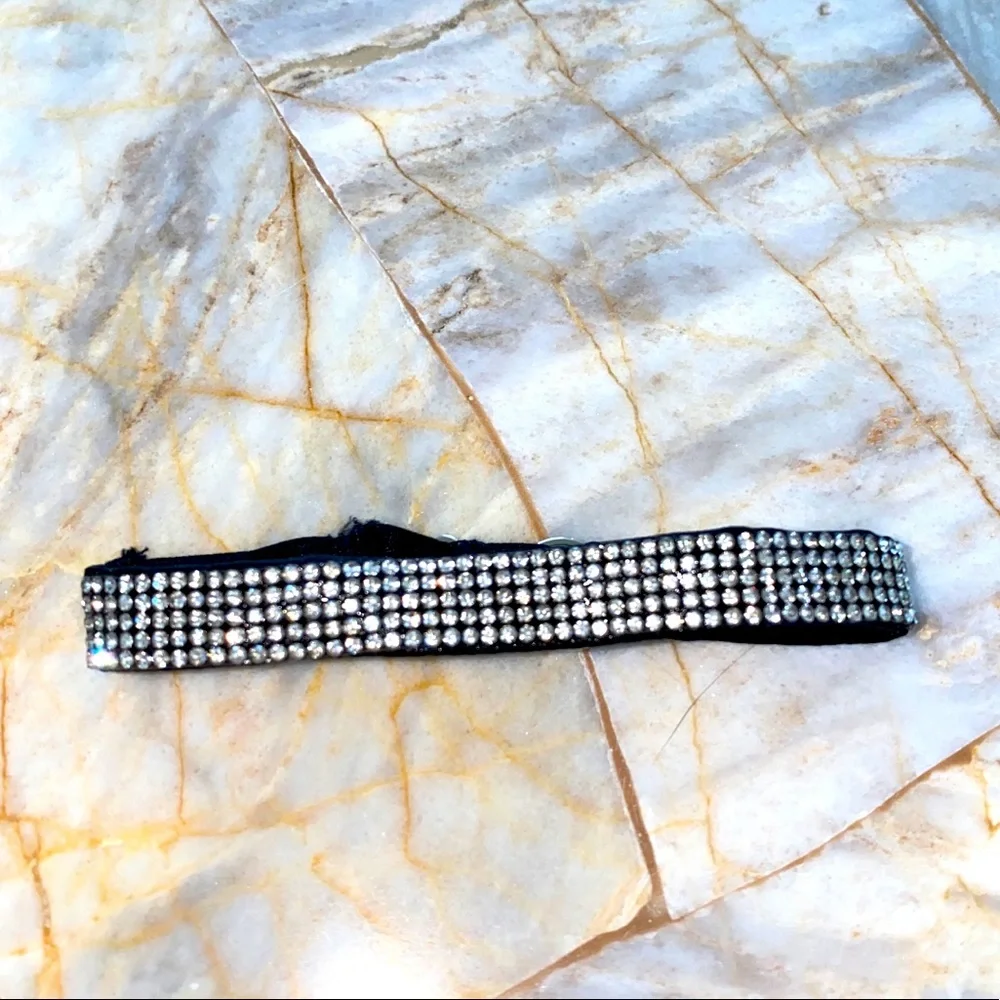 Glam Cat Collar Silver Bling Rhinestone Crystals Pull On Style Adjustable